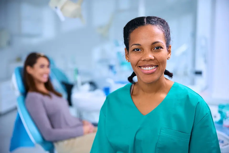 Best Dentist In Thornhill: Start With Clinical Fundamentals